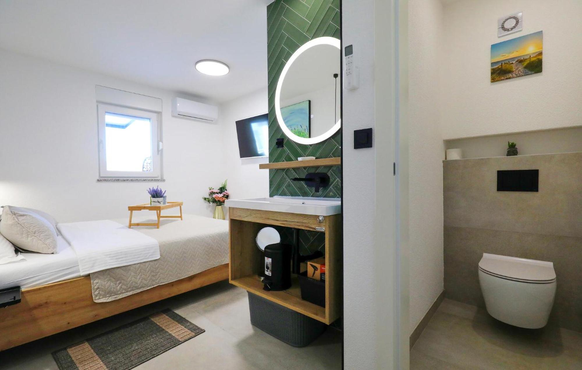 Vikendica Lovely In With Sauna Pula